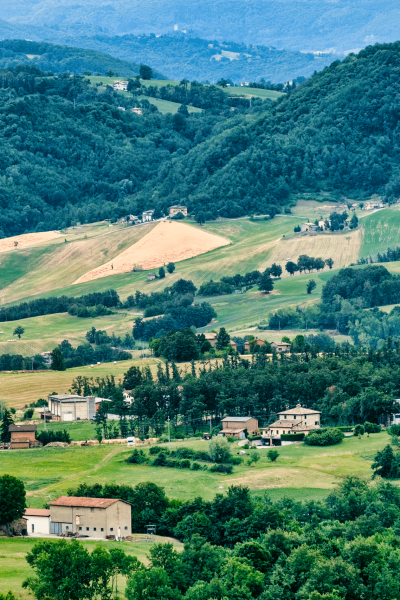 summer-landscape-near-serramazzoni-modena-italy-2021-04-02-21-26-53-utc (1)