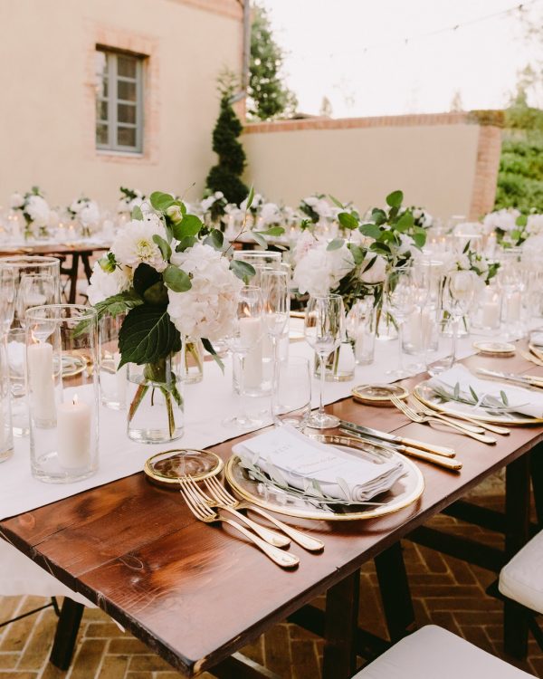 wedding banquet decoration in Italy